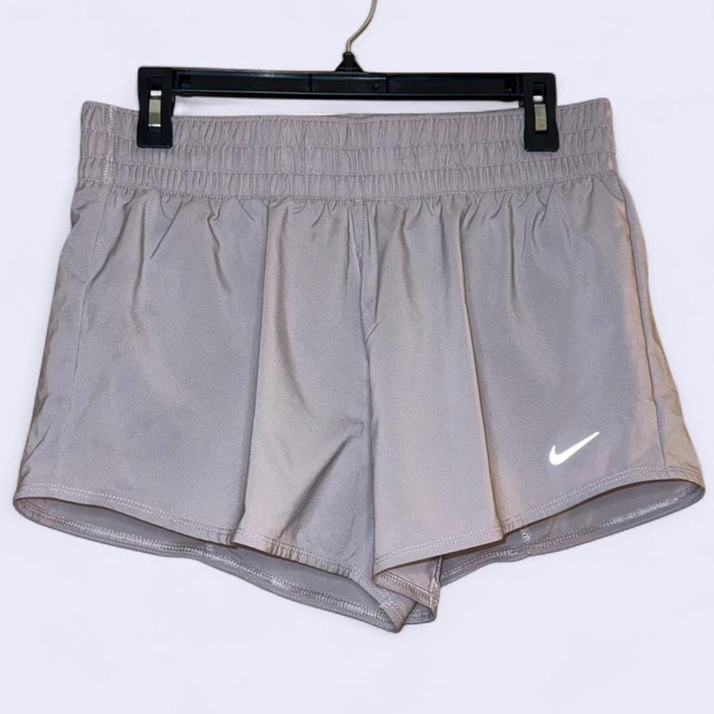 Nike Women's Light Gray Athletic Shorts